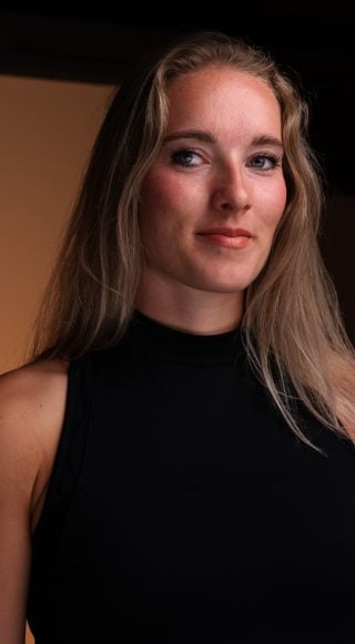 Suzanne_21b